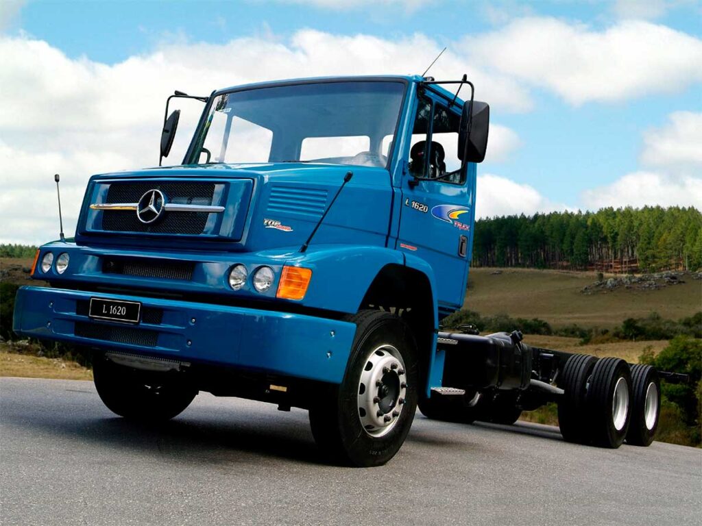 Mercedes-Benz L 1620