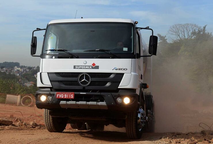 Atego 2730 8x4 betoneira