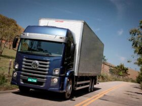 Volkswagen Constellation 24.280