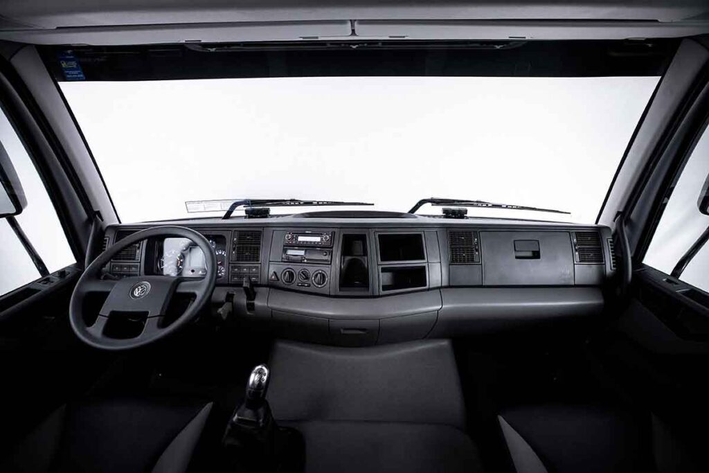 Painel VW Constellation 33.460 6x4