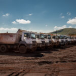 Flapa Construtora caminhões Mercedes-Benz