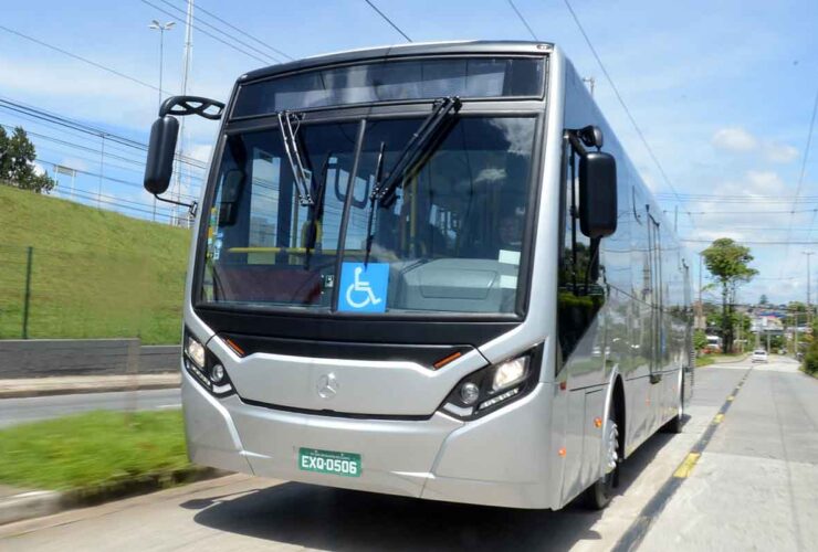 Chassi Mercedes-Benz O 500 R 1830 4x2