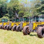 Motoniveladora New Holland