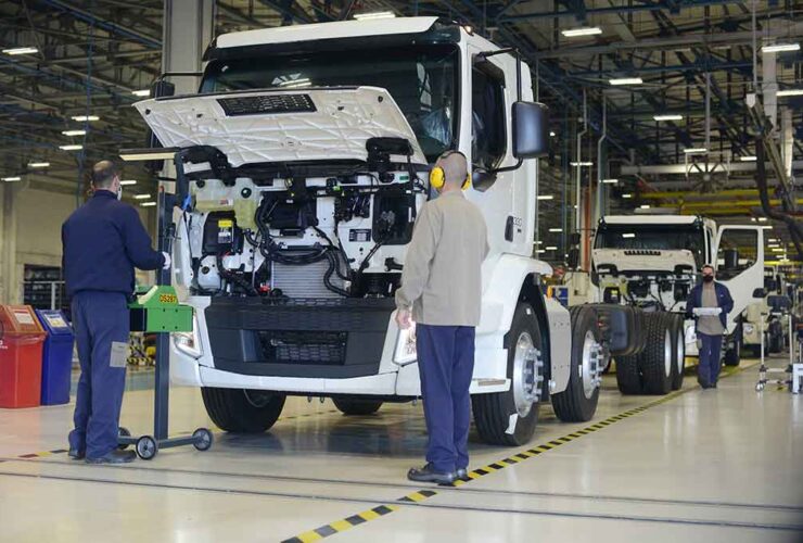 Linha de produção Volvo VM