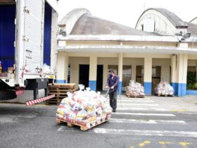 Doação de alimentos Mercedes-Benz pandemia