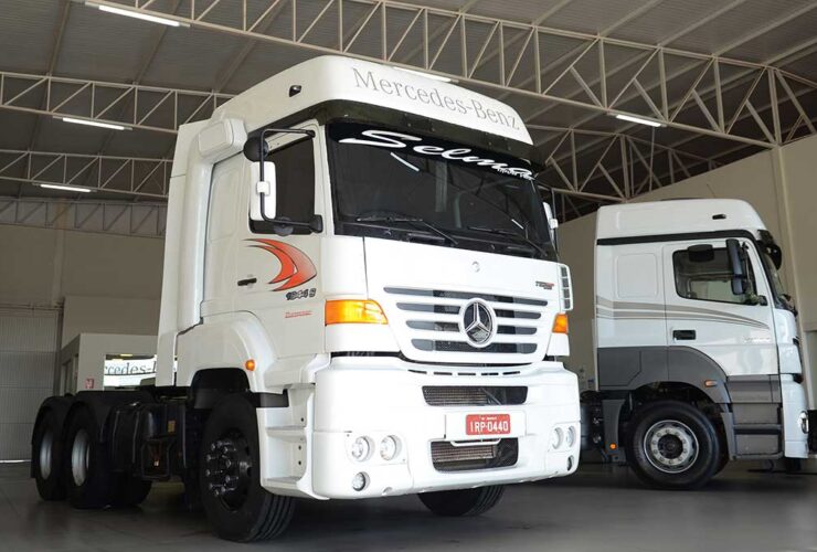 Mercedes-Benz 1944 S 6x2