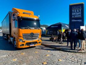 Test-drive Mercedes-Benz Actros