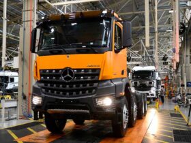 linha de produção Mercedes-Benz Arocs