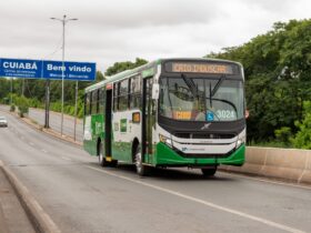 Chassi de ônibus Volvo B270F