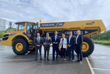 Volvo CE A30G é a primeira máquina a ser construída com aço livre de fosséis