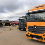 Mercedes-Benz Actros na cor laranja