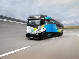 Mercedes-Benz eActros LongHaul