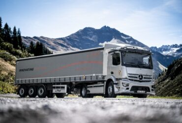 Mercedes-Benz eActros 300