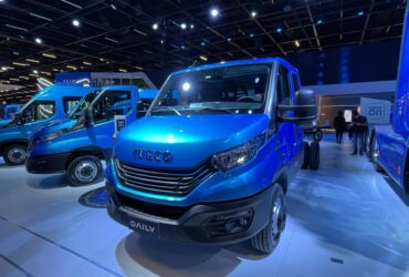 Inicialmente, o IVECO Daily Hi-Matic será vendido no modelo chassi nas versões 35-180 a 65-180