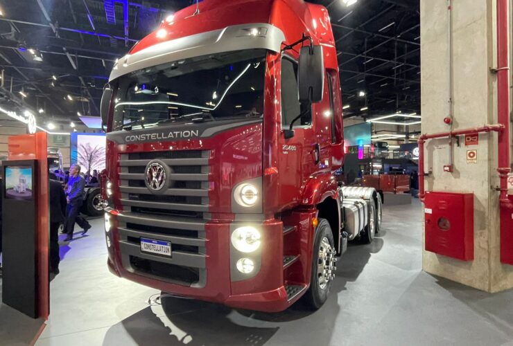 VW Constellation 25.480