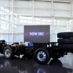 Clientes estrangeiros conhecem a modernidade dos ônibus da Mercedes-Benz do Brasil