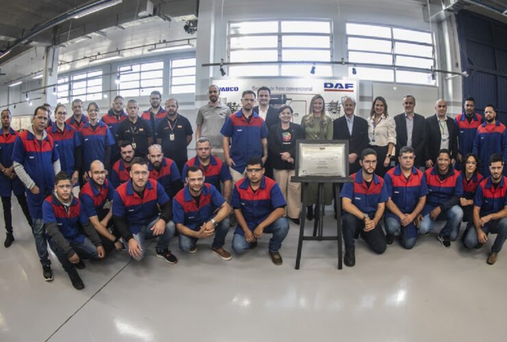 DAF Academy DAF dobra capacidade de treinamentos técnicos em sua fábrica