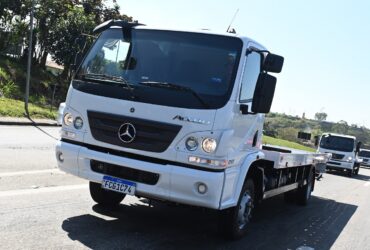 Mercedes-Benz Accelo 817