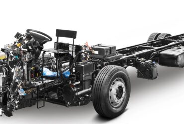 Mercedes-Benz é líder destacada nas vendas de ônibus para fretamento em 2023