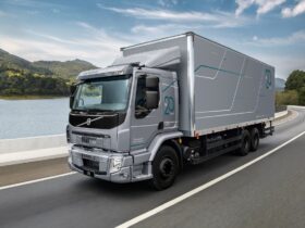 Volvo VM comemora 20 anos com série especial