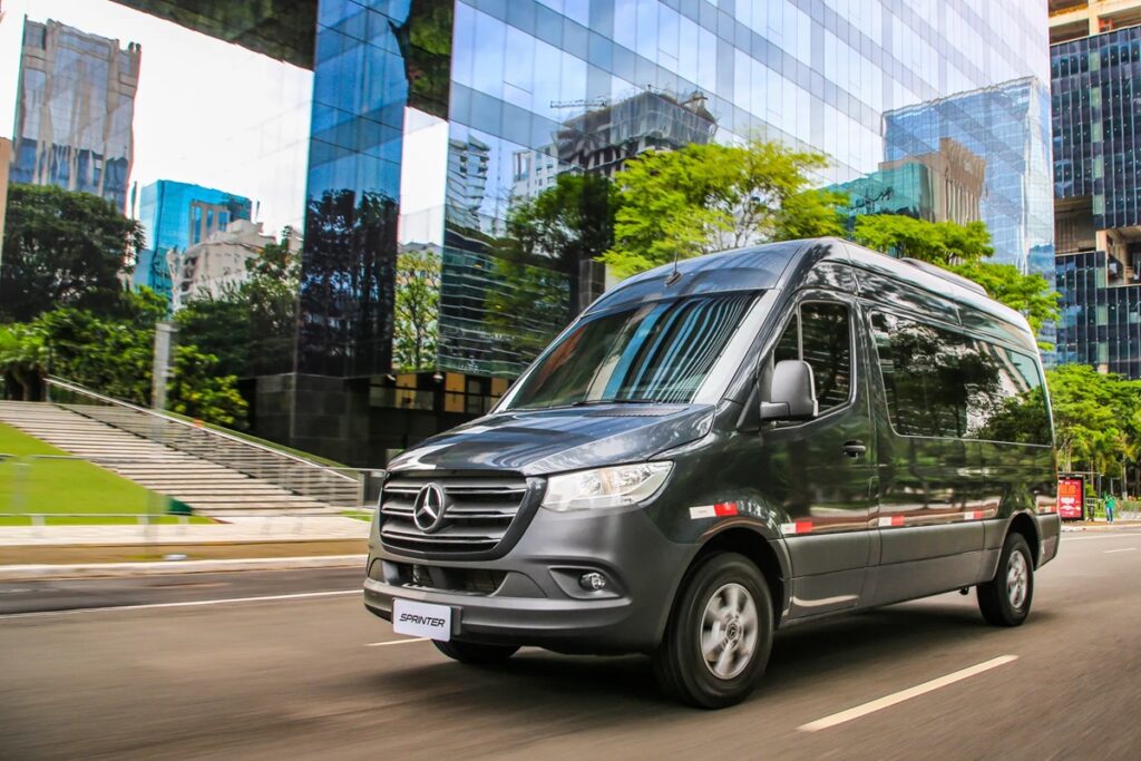 Mercedes-Benz Sprinter Van Passageiro