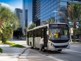 Mercedes-Benz OF 1721