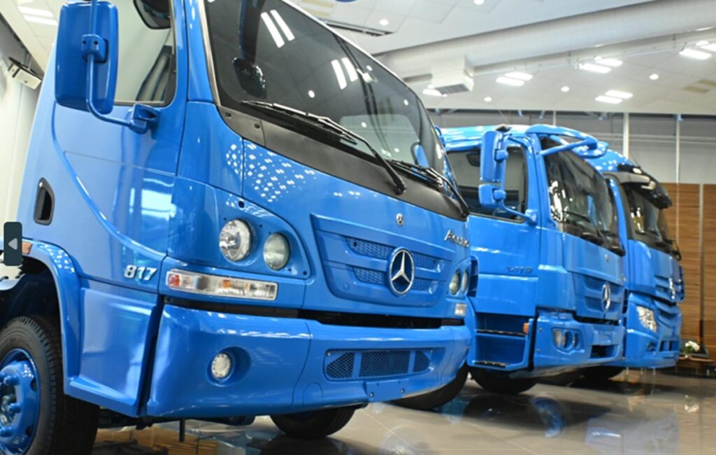 Braspress adquire 135 caminhões Mercedes-Benz para ampliação e renovação de frota