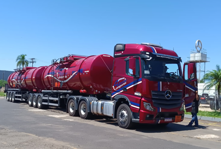 Grupo Ademir Transportes compra caminhões Mercedes-Benz Actros 2653 6x4 para renovação de frota