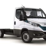 IVECO eDaily de frente na cor branca