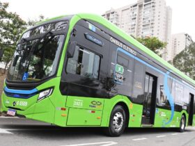 Mercedes-Benz eO500U