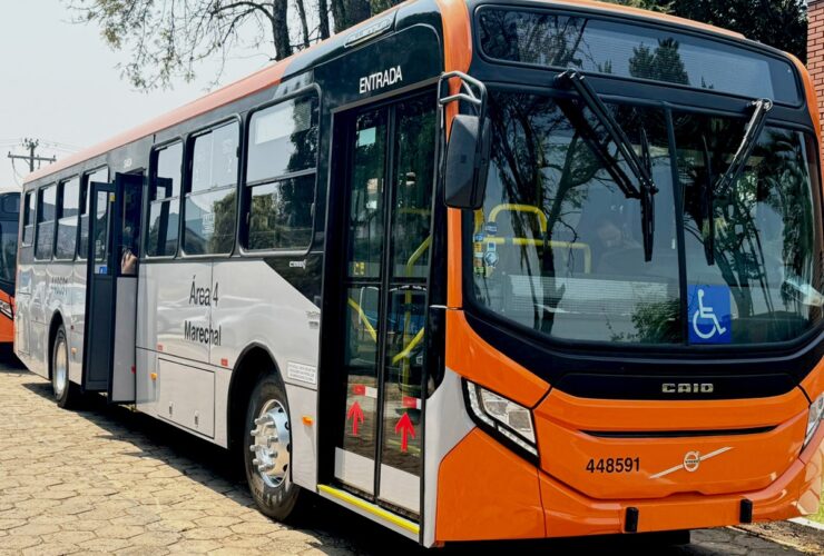 Brasília receberá 90 novos ônibus Volvo B320R para seu sistema de transporte público