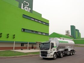 Lar Cooperativa, amplia e renova frota com 80 caminhões Volvo