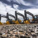 A John Deere, empresa global de tecnologia que fornece software e equipamentos para os setores agrícola, de construção e florestal, acaba de lançar as versões de escavadeiras G e P