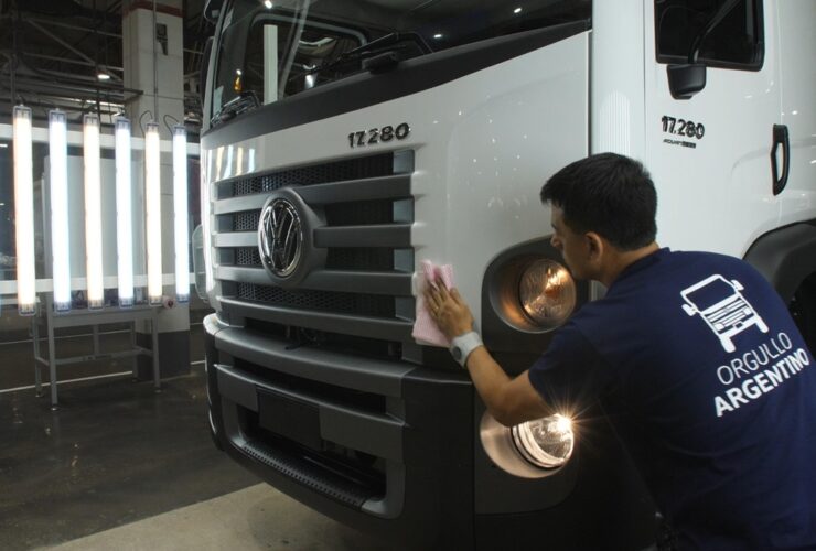 VW Caminhões e Ônibus amplia participação no mercado argentino e triplica o volume de vendas para o país