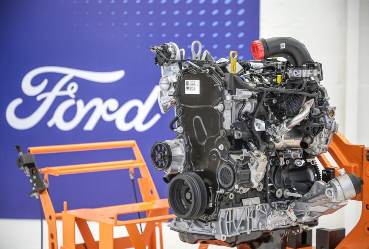 A localização do motor Panther 2.0 de quatro cilindros é mais um passo no processo de melhoria contínua da qualidade da picape