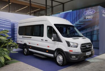 Nova Ford Transit 2026 Minibus