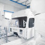 Mais de 400 cabines de caminhão podem ser fabricadas por dia, atendendo aos mais rigorosos requisitos de qualidade da Mercedes-Benz Trucks