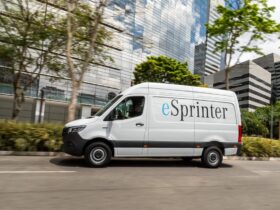 Evento traz o furgão elétrico eSprinter 420 e oferece atendimento especializado ao público