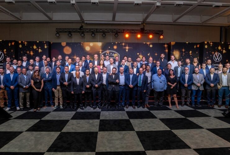 VW Caminhões e Ônibus turbina portfólio para ganhar mercado no exterior