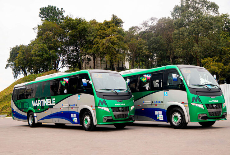 A transação envolveu quatro unidades do modelo Fly 12 e duas do modelo Fly 10, todos configurados na versão Fretamento.