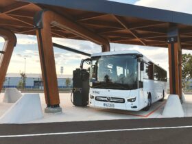 Daimler Buses: a visão da recarga pública de ônibus elétricos