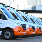 Mercedes-Benz impulsiona eficiência logística com frota Sprinter conduzida exclusivamente por mulheres