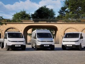 A Ford Transit City surge como uma resposta estratégica para as operações logísticas em ambientes urbanos na Europa.