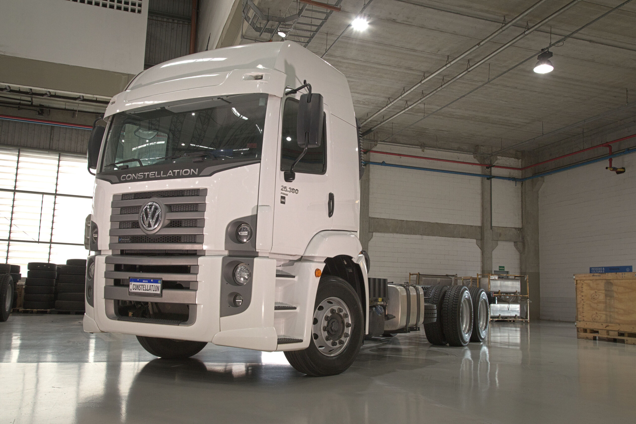 VW Constellation 25.380 6x2