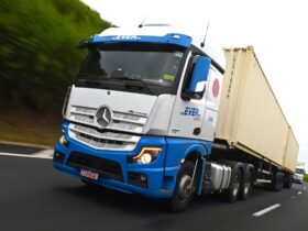 Ever Express adquire 11 caminhões Actros da Mercedes-Benz para transporte e logística ao comércio exterior