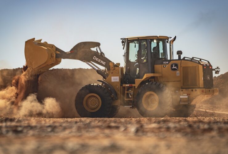 John Deere amplia rede de Construção no Brasil com a chegada de dois novos distribuidore