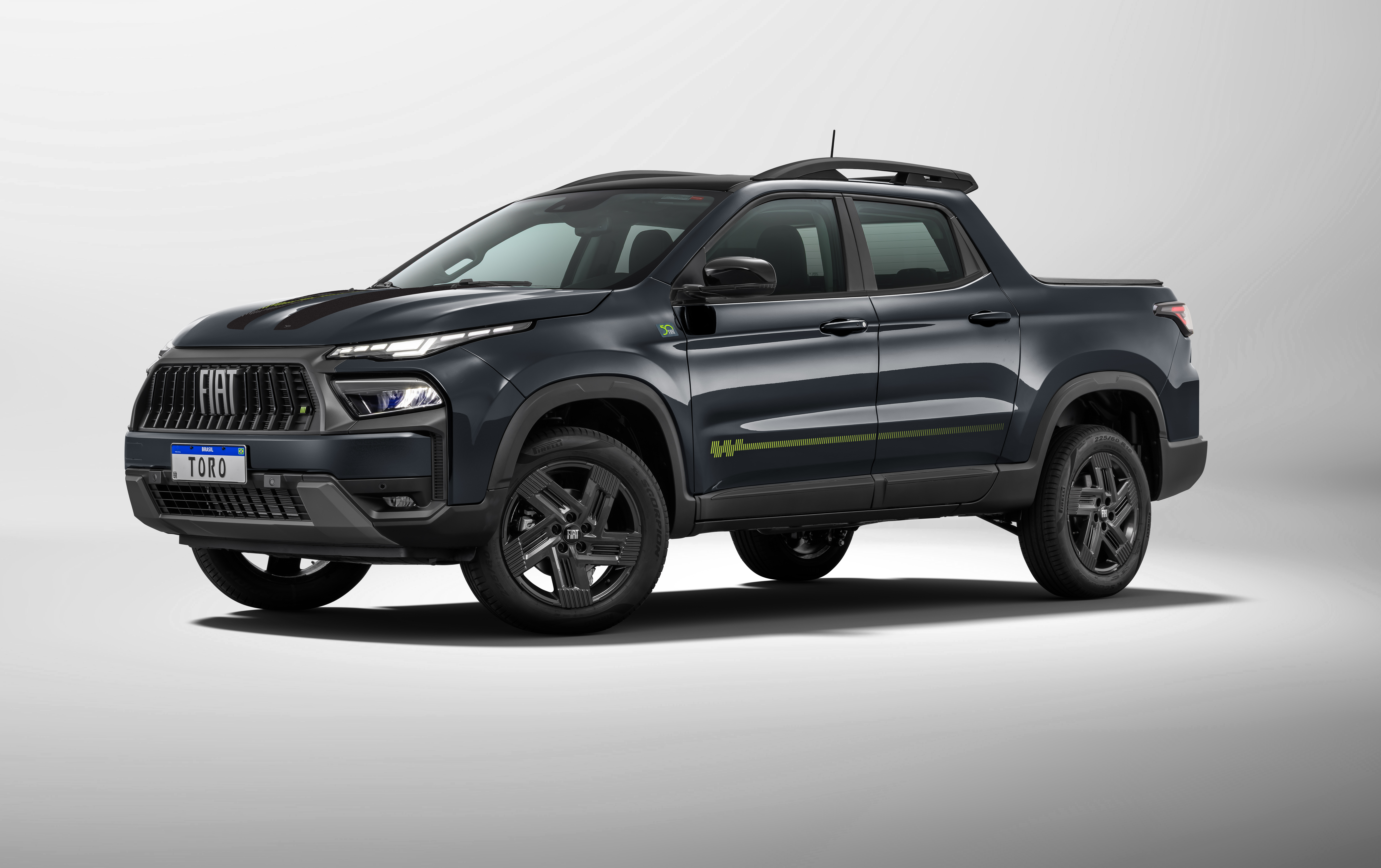Fiat Toro Volcano MHEV 50 anos 2027