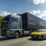 Volkswagen Meteor 29.530 transporta showcar da Audi F1 em operação especial