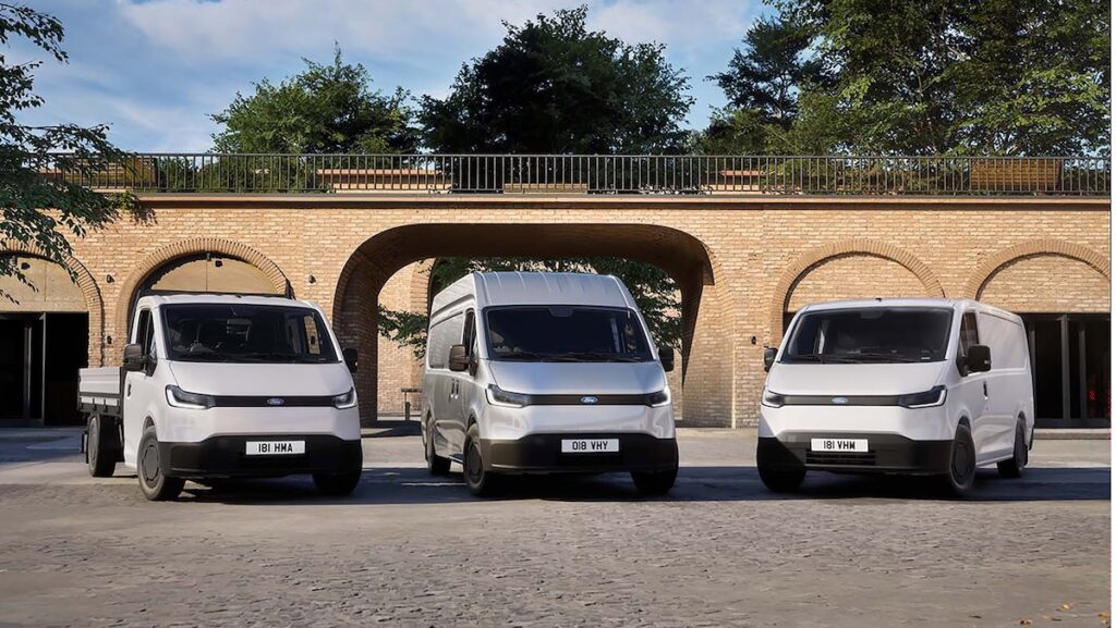 Ford revela as três versões da Transit City elétrica para o Brasil