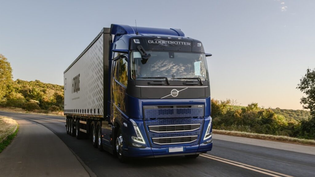 FH 500 6x2 equipados com Pacote Aero